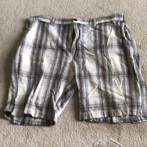 Perry Ellis America Size 38 Shorts